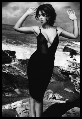 Monica Bellucci - Italian GQ 7.jpg
